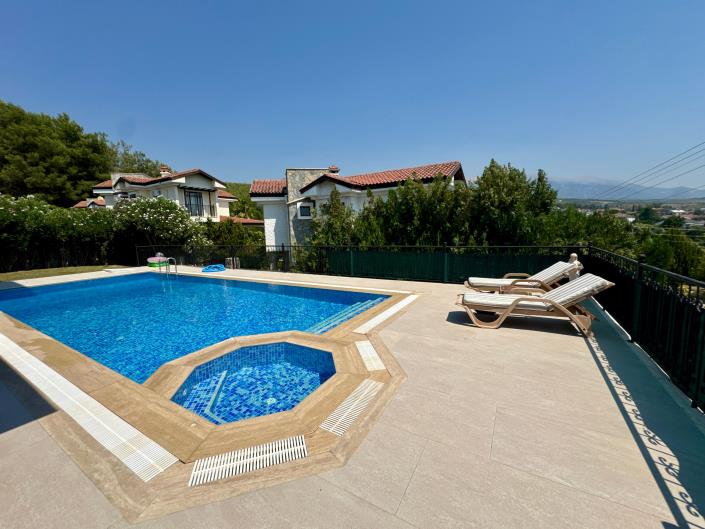 Image No.30-4 Bed Villa for sale