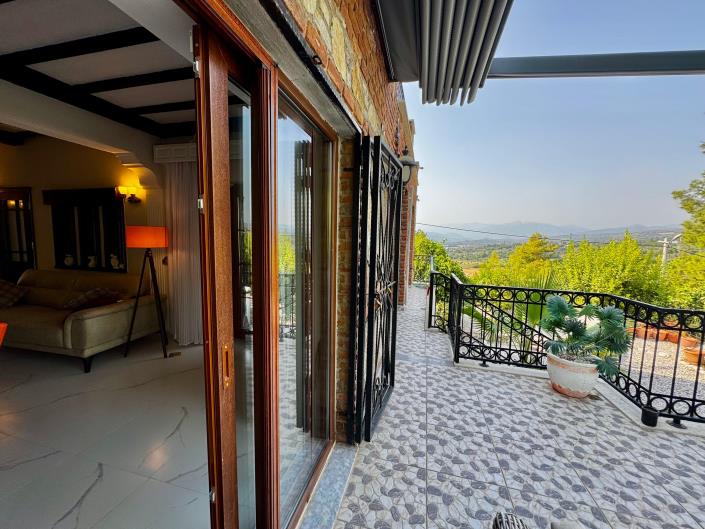 Image No.12-5 Bed Villa for sale