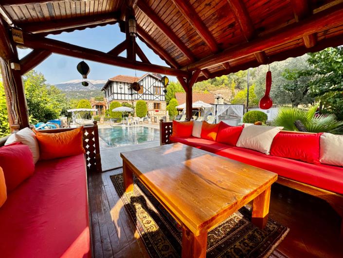 Image No.36-5 Bed Villa for sale