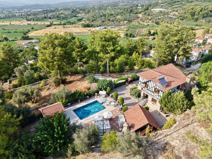 Image No.3-5 Bed Villa for sale