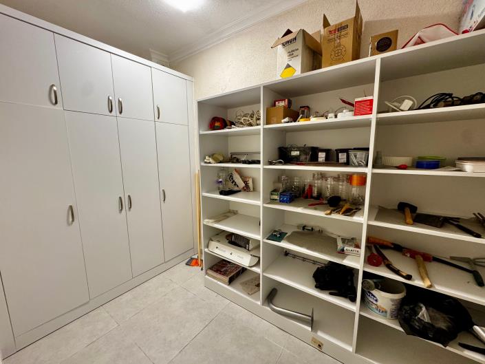 Image No.30-4 Bed House/Villa for sale