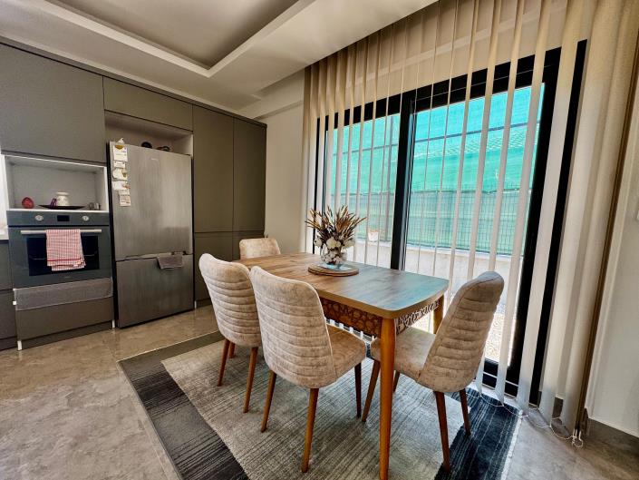 Image No.10-3 Bed Bungalow for sale