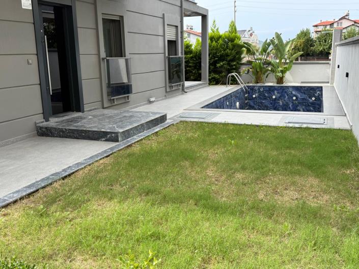 Image No.4-4 Bed Villa for sale