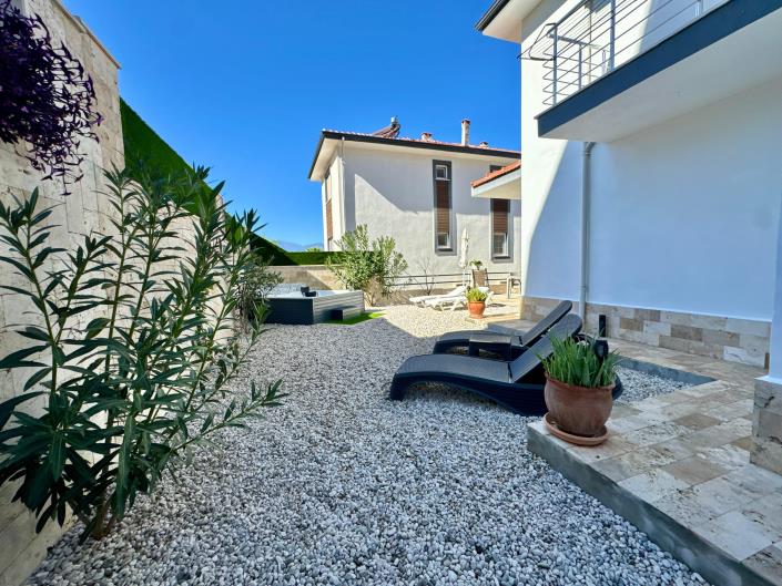 Image No.26-4 Bed Villa for sale