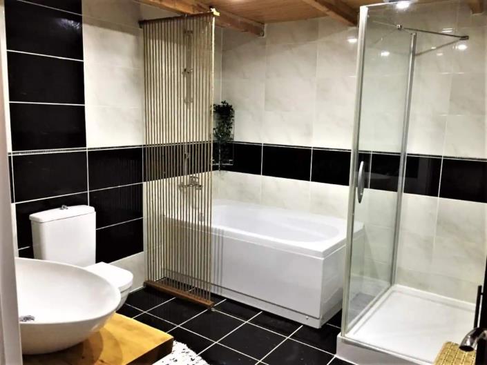 Image No.9-2 Bed Bungalow for sale