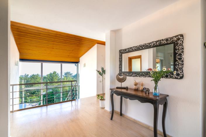 Image No.29-4 Bed Villa for sale