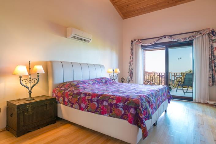 Image No.25-5 Bed Villa for sale