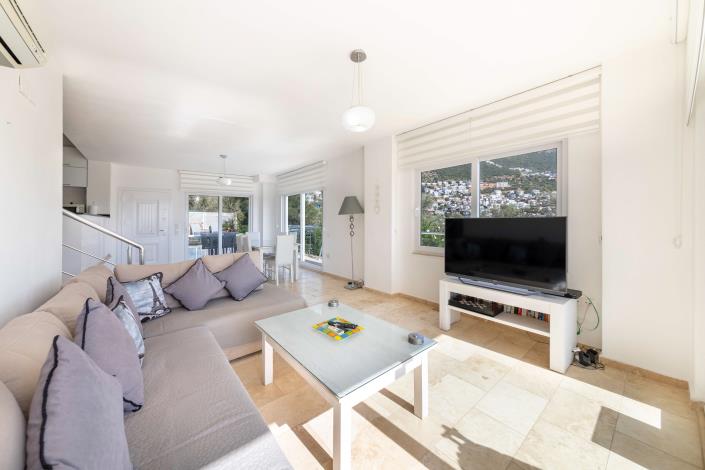 Image No.19-3 Bed Apartment for sale