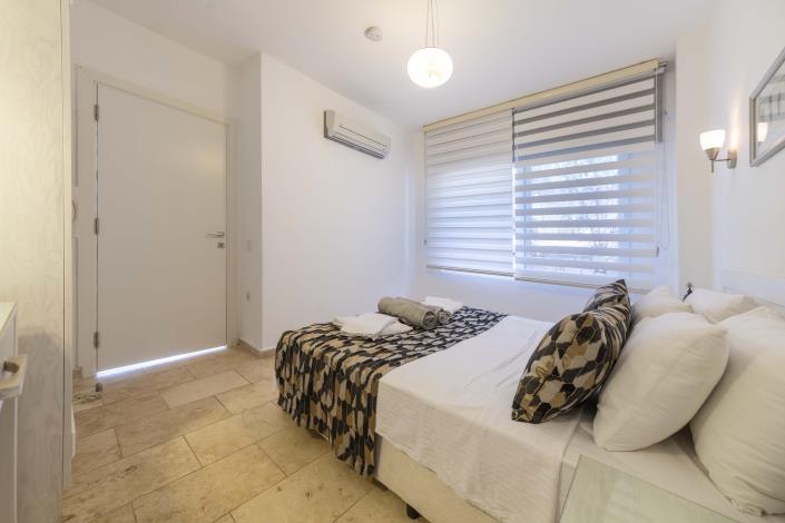 Image No.33-3 Bed Apartment for sale