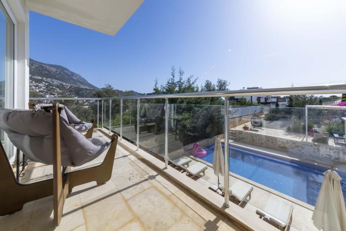 Image No.35-3 Bed Apartment for sale