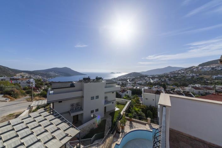 Image No.18-2 Bed Apartment for sale