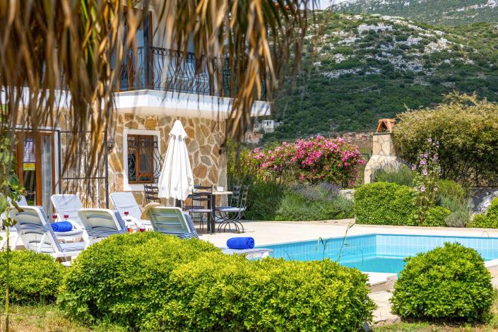 Image No.17-3 Bed Villa for sale