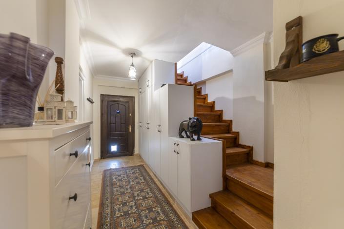 Image No.36-3 Bed Apartment for sale