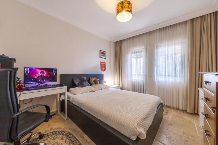 Image No.47-3 Bed Apartment for sale