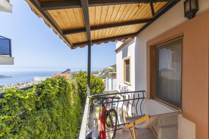 Image No.21-3 Bed Apartment for sale