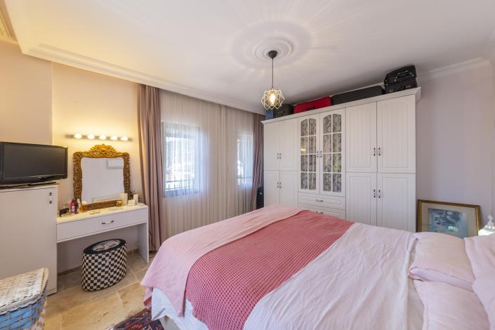 Image No.52-3 Bed Apartment for sale