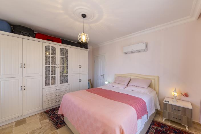 Image No.51-3 Bed Apartment for sale