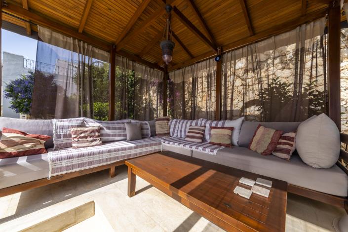 Image No.17-4 Bed Villa for sale