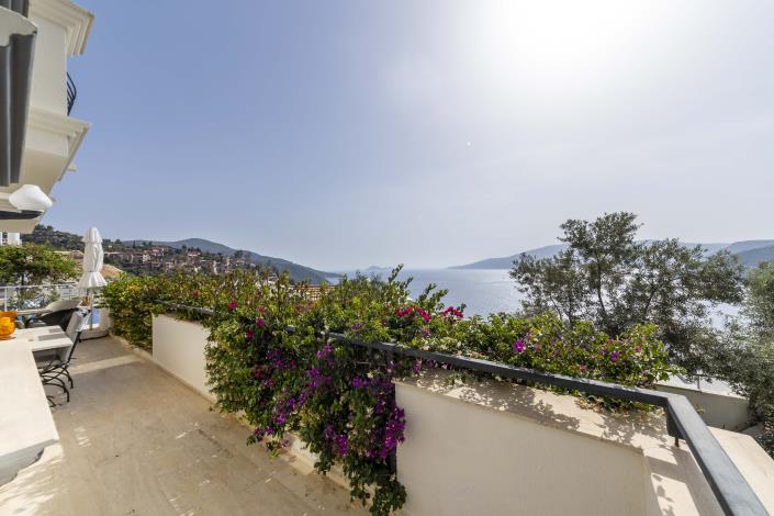 Image No.24-4 Bed Villa for sale