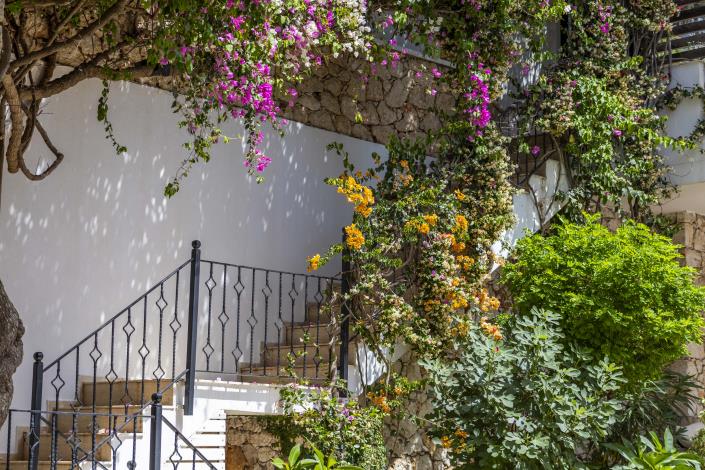 Image No.14-5 Bed Villa for sale