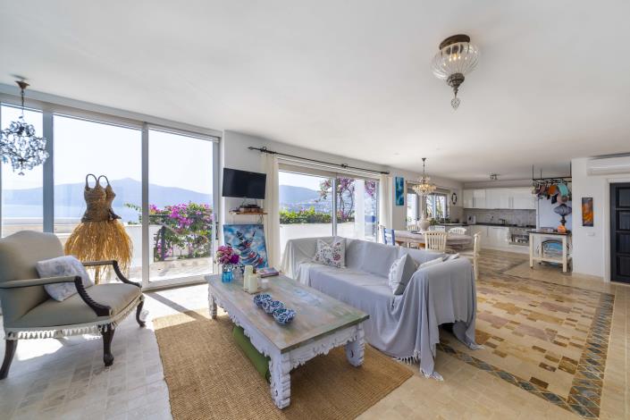 Image No.26-5 Bed Villa for sale