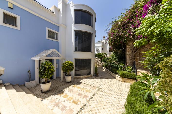 Image No.23-5 Bed Villa for sale