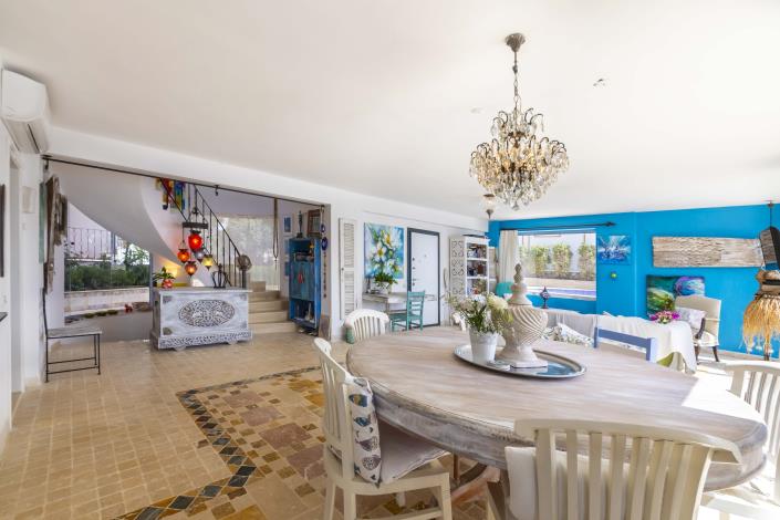 Image No.27-5 Bed Villa for sale