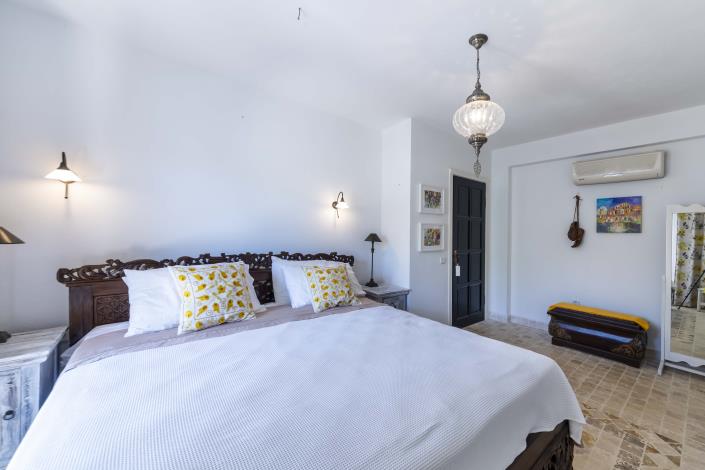 Image No.39-5 Bed Villa for sale