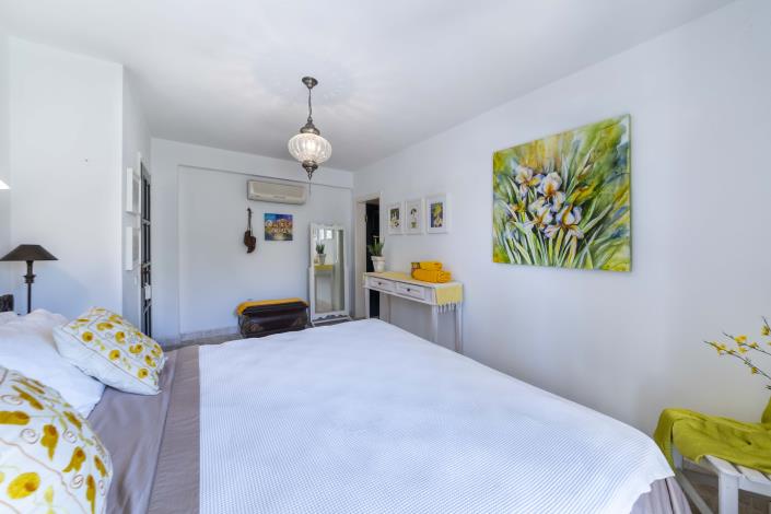 Image No.40-5 Bed Villa for sale