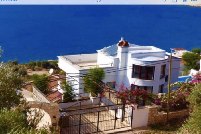 Image No.52-5 Bed Villa for sale