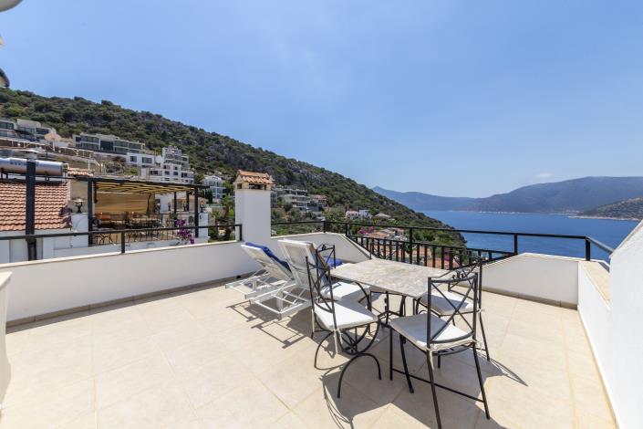 Image No.3-4 Bed Villa for sale