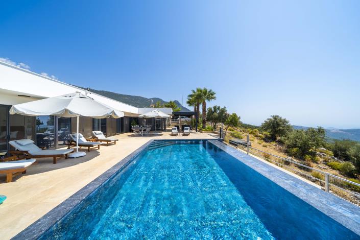 Image No.3-4 Bed Villa for sale