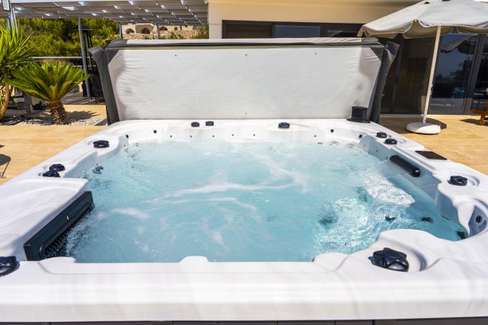 Image No.18-4 Bed Villa for sale