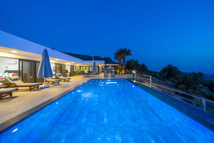 Image No.6-4 Bed Villa for sale