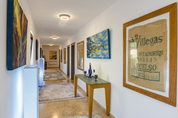 Image No.45-4 Bed Villa for sale