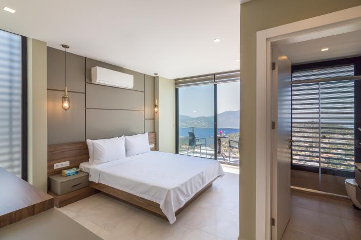 Image No.31-5 Bed Villa for sale