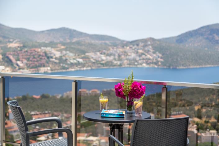 Image No.50-5 Bed Villa for sale