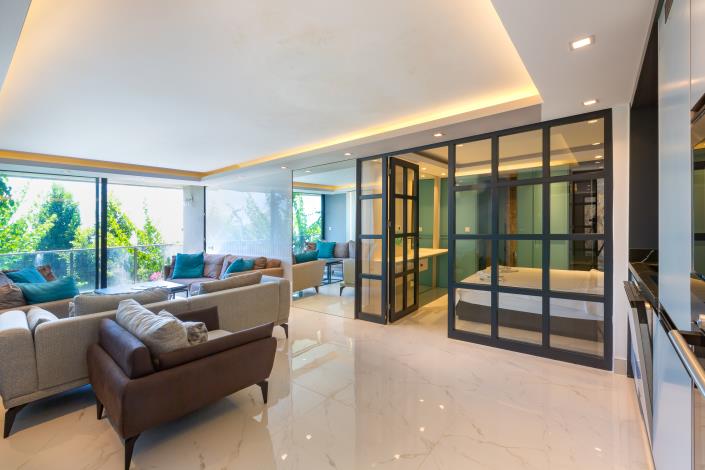 Image No.18-5 Bed Villa for sale