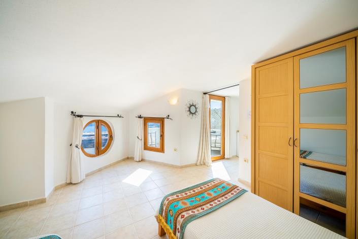 Image No.45-4 Bed Villa for sale