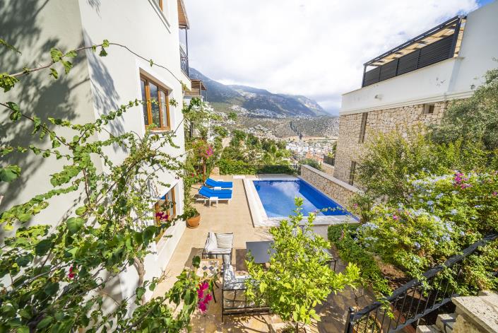 Image No.12-4 Bed Villa for sale