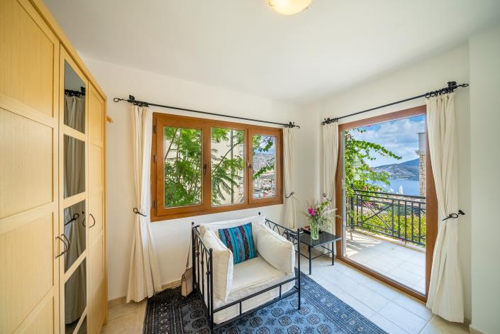 Image No.31-4 Bed Villa for sale