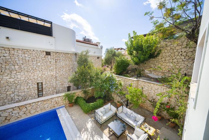 Image No.9-4 Bed Villa for sale