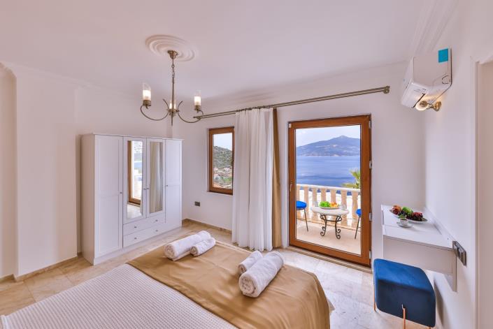 Image No.19-5 Bed Villa for sale