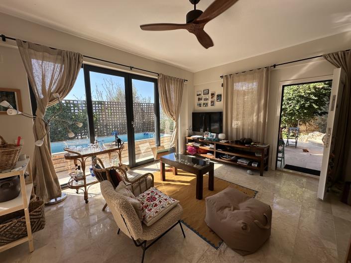 Image No.22-2 Bed Apartment for sale