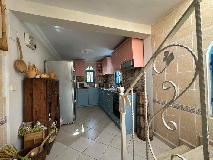 Image No.14-4 Bed Villa for sale