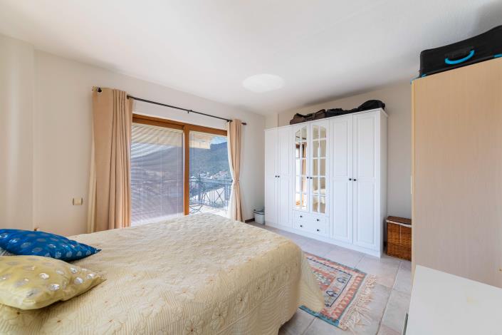 Image No.30-3 Bed Apartment for sale