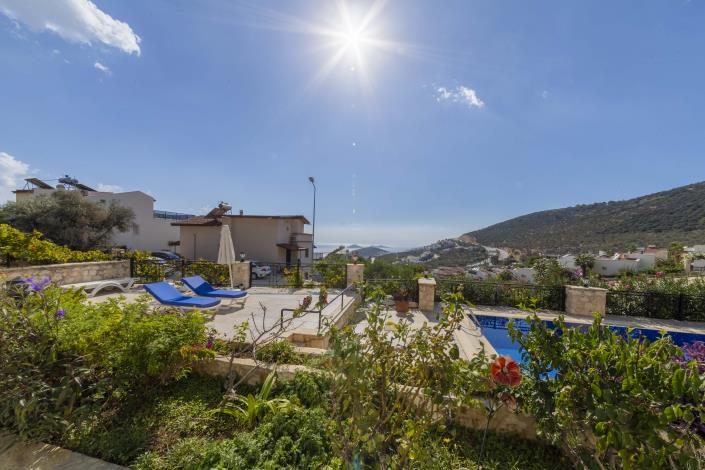 Image No.12-3 Bed Apartment for sale