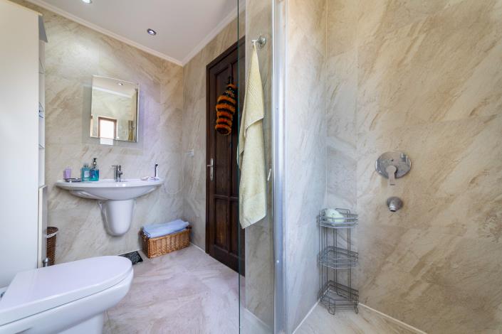 Image No.51-3 Bed Apartment for sale