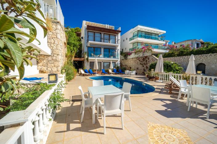 Image No.9-2 Bed Apartment for sale