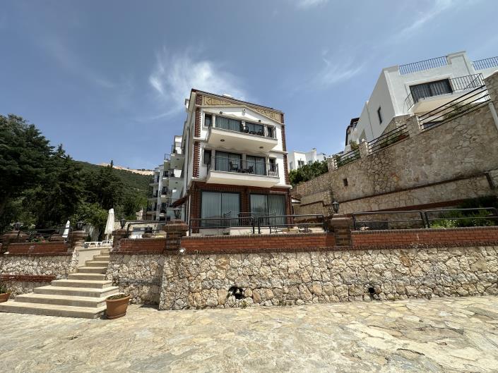 Image No.15-2 Bed Apartment for sale